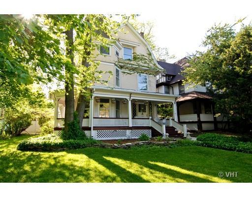 2106 Orrington Ave., Evanston, IL 60201