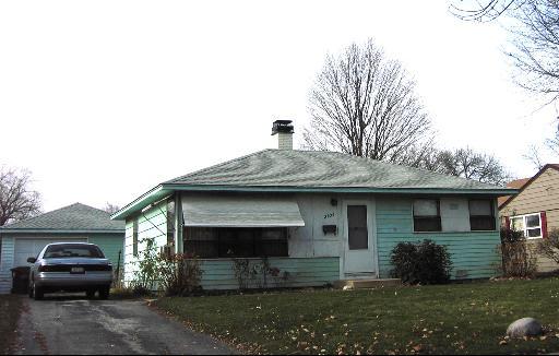 2105 School Dr., Rolling Meadows, IL 60008