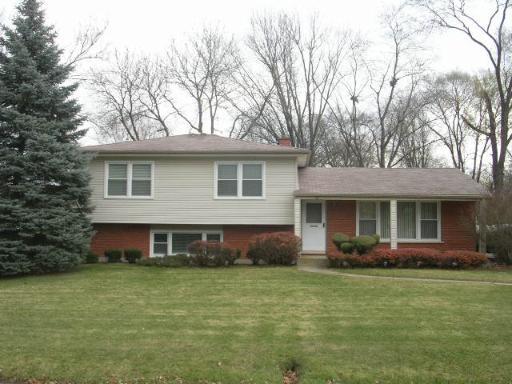 4N071 Robbie Ln., Addison, IL 60101