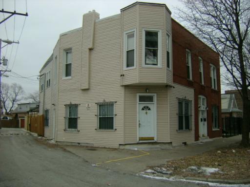 1241 N Avers Ave., Chicago, IL 60651