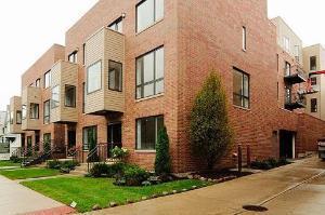 641 Custer Ave., Evanston, IL 60202