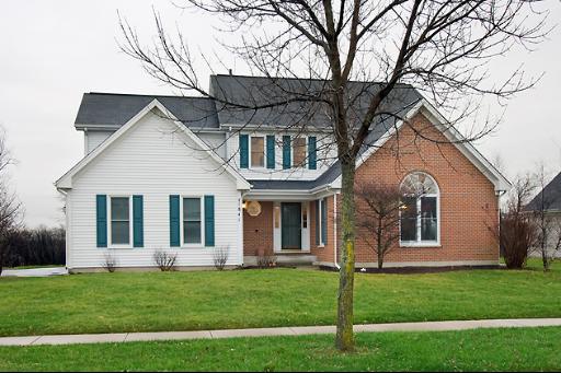 1841 Lawndale Dr., Algonquin, IL 60102