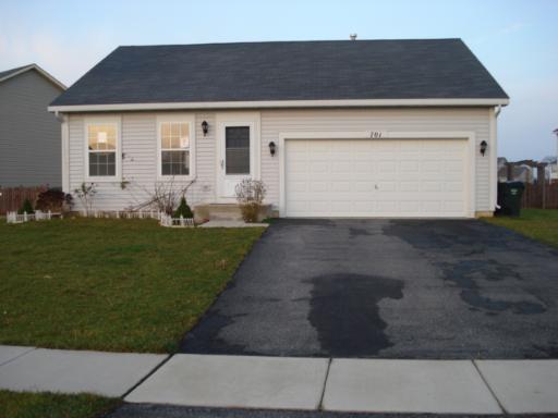 701 Searl St., Plano, IL 60545