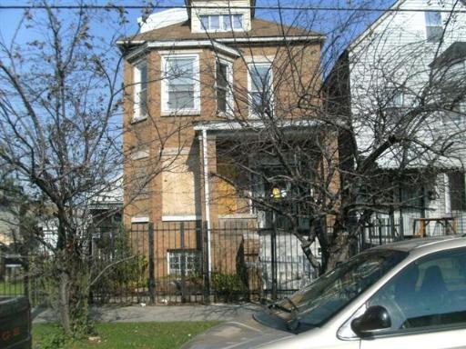 3056 E 87th St., Chicago, IL 60617