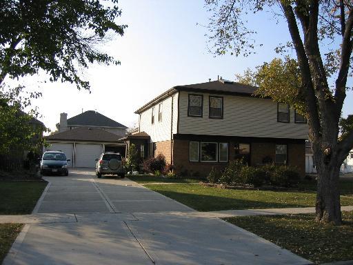 7920 S Natoma Ave., Burbank, IL 60459