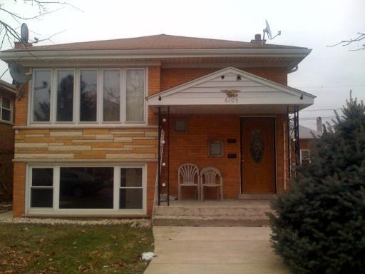 6105 S Massasoit Ave., Chicago, IL 60638