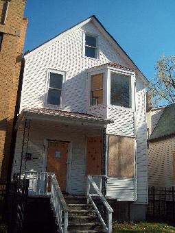8033 S Colfax Ave., Chicago, IL 60617