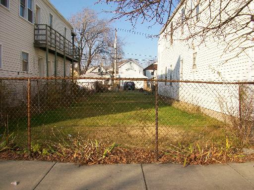 522 W 43rd St., Chicago, IL 60609