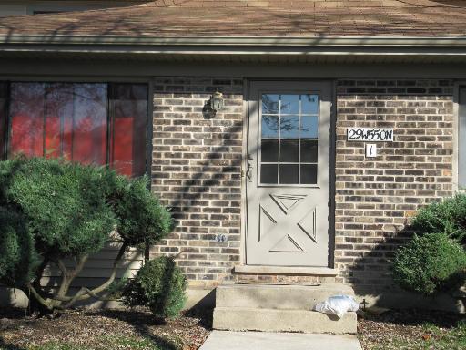 29W550 Winchester Cir. #1, Warrenville, IL 60555