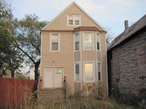 7523 S Kimbark Ave., Chicago, IL 60619