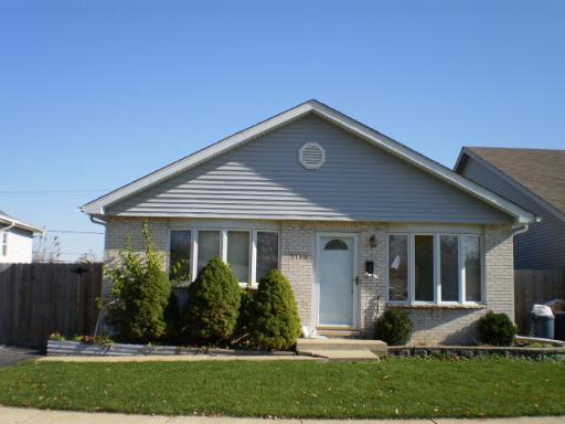 3139 Hopkins St., Steger, IL 60475
