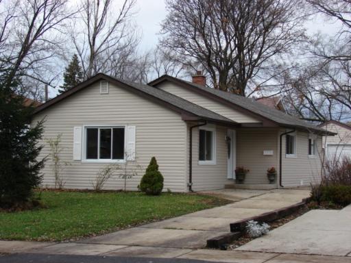 290 E Mors Ave., Wheeling, IL 60090