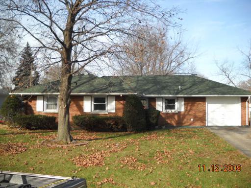 393 Colorado Ave., Aurora, IL 60506