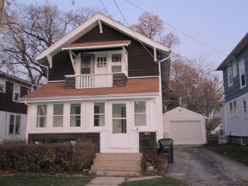 1115 Palmer Pl., Waukegan, IL 60085