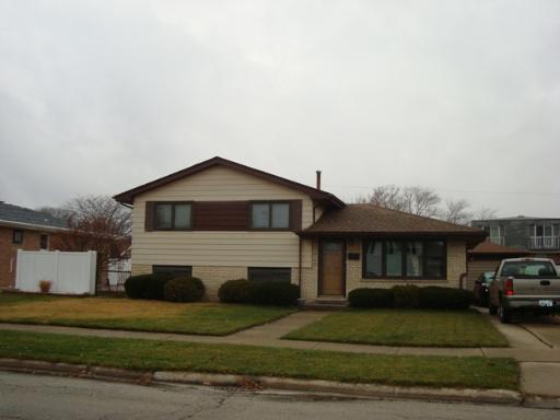 10350 S Barnard Dr., Chicago Ridge, IL 60415