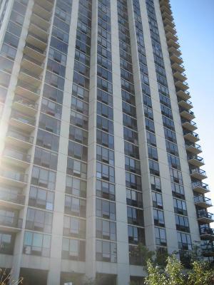 2500 N Lakeview #403, Chicago, IL 60614