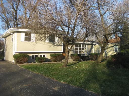 338 W Roger Rd., Darien, IL 60561