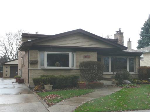 10434 S Kedvale Ave., Oak Lawn, IL 60453