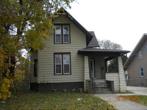 717 Napoleon St., Rockford, IL 61103