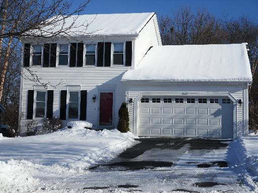 267 Yorkshire Dr., Fox River Grove, IL 60021