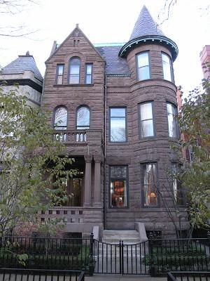 845 W Belden St., Chicago, IL 60614