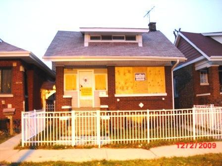 6015 S Sacramento Ave., Chicago, IL 60629