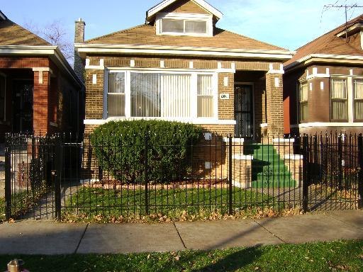 7028 S Oakley Ave., Chicago, IL 60636