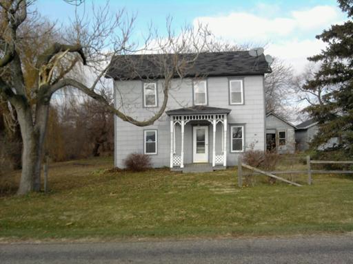 9824 North Rd., Hennepin, IL 61327