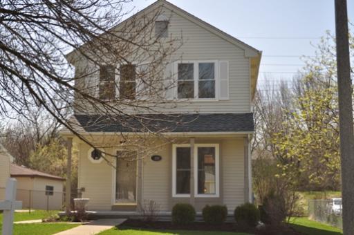 1010 Manchester Dr., Geneva, IL 60134