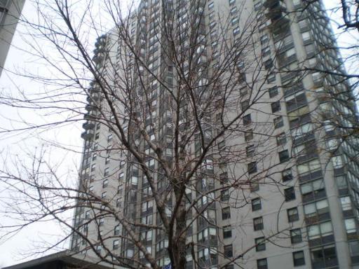 5701 N Sheridan Rd. #16-O, Chicago, IL 60660