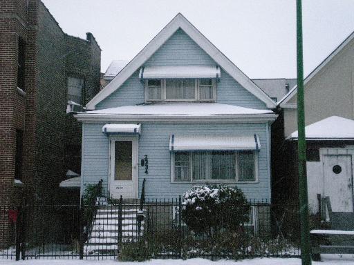 2334 W Diversey Ave., Chicago, IL 60647