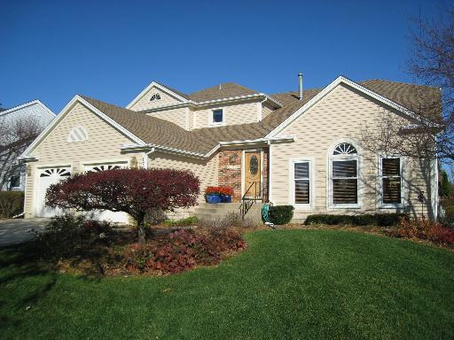 1700 Cottonwood Tr., Hoffman Estates, IL 60192