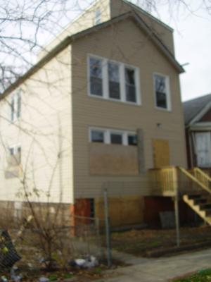 5042 S Elizabeth St., Chicago, IL 60609