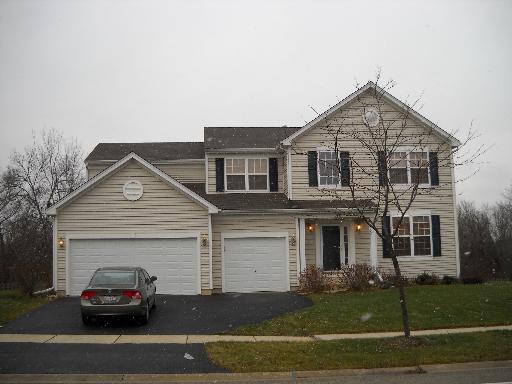 2555 W Autumn Dr., Round Lake, IL 60073
