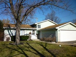 5190 W Deerpath Rd., Oak Forest, IL 60452