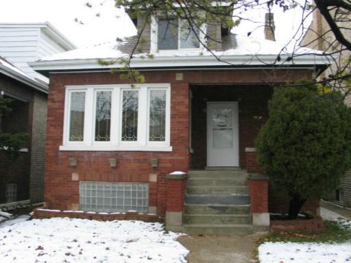5534 N Linder Ave., Chicago, IL 60630