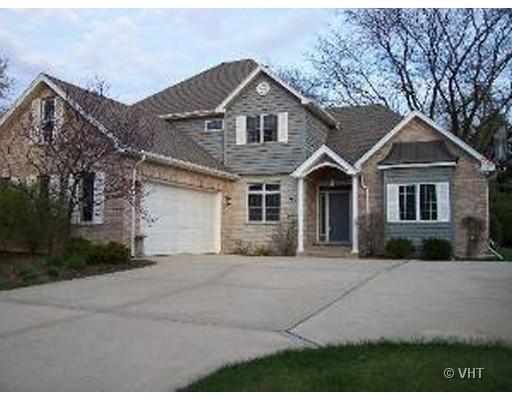 2671 Hobson Rd., Downers Grove, IL 60516