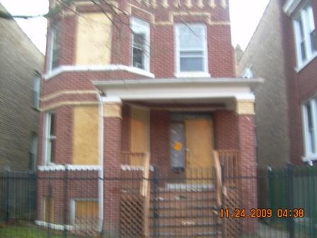 4245 W Kamerling Ave., Chicago, IL 60651