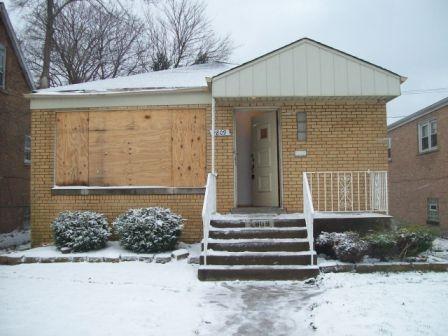 2809 W 82nd St., Chicago, IL 60652