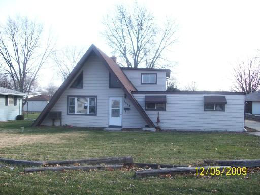 1028 Gael Dr., Joliet, IL 60435