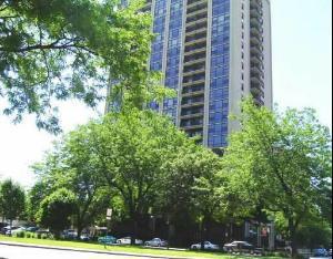 2901 S Michigan Ave. #1108-9, Chicago, IL 60616