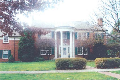 280 N Prospect Ave., Elmhurst, IL 60126