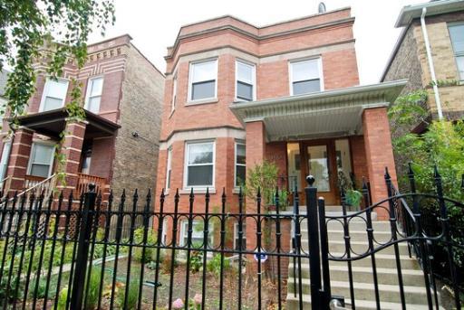 2654 N Central Park Ave., Chicago, IL 60647