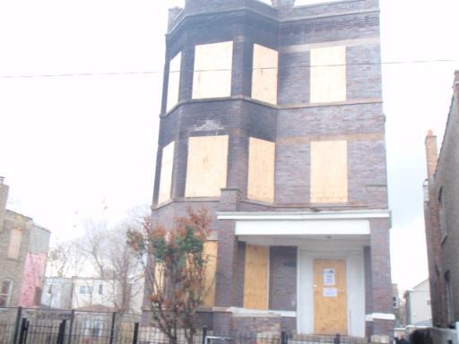 1048 N Lawndale Ave., Chicago, IL 60651