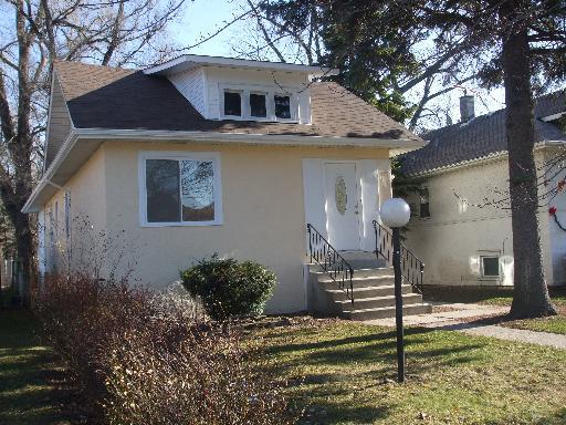 145 S 21st Ave., Maywood, IL 60153