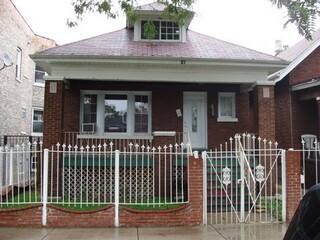 6435 S Mozart St., Chicago, IL 60632