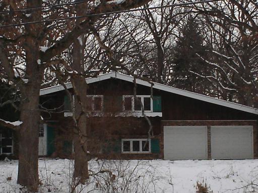 7204 Oakwood Ln., Crystal Lake, IL 60012