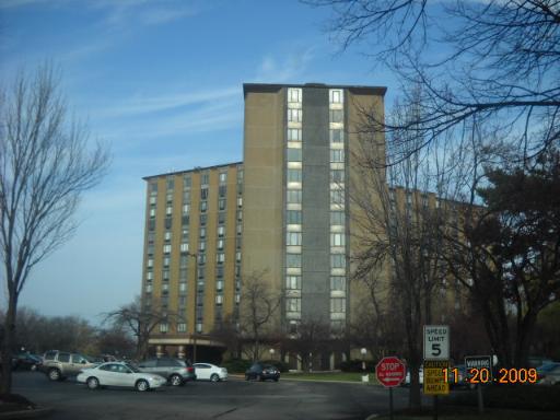 1 Renaissance Pl. #1021, Palatine, IL 60067