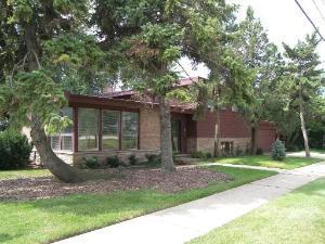 833 Lavergne Ave., Wilmette, IL 60091