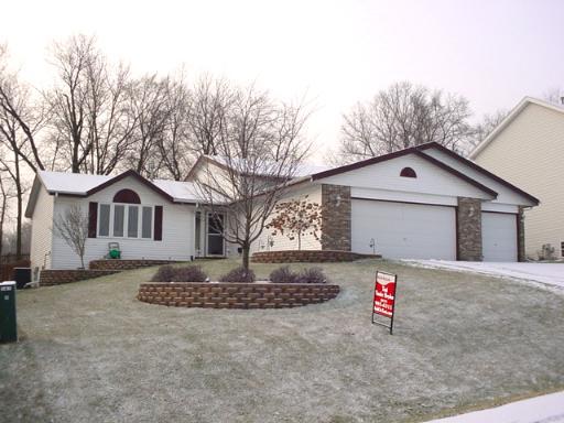 948 Thickett Tr., Roscoe, IL 61073